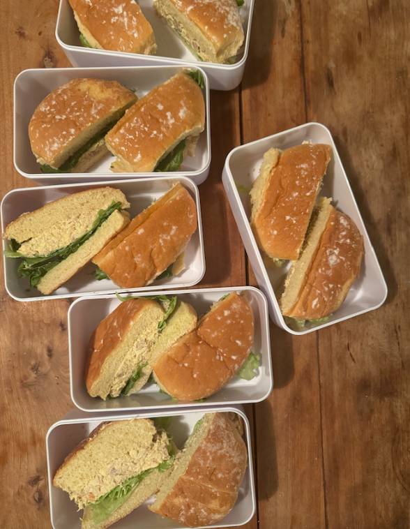 Sandwich au poulet au cari pour boîte à lunch