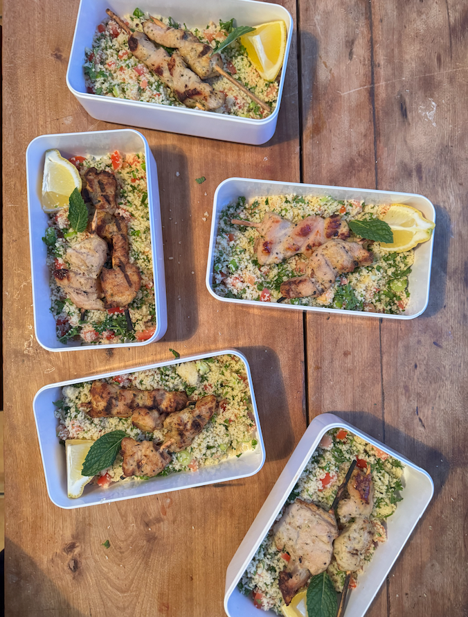 Taboulé et brochettes souvlaki pour la boîte à lunch