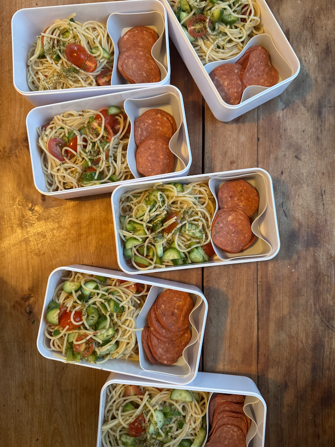 Salade de spaghetti pour la boîte à lunch