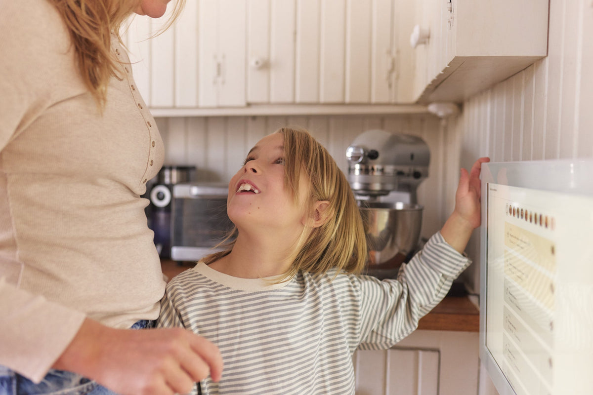 Du tableau physique à l'écran tactile : pourquoi numériser sa planification familiale?