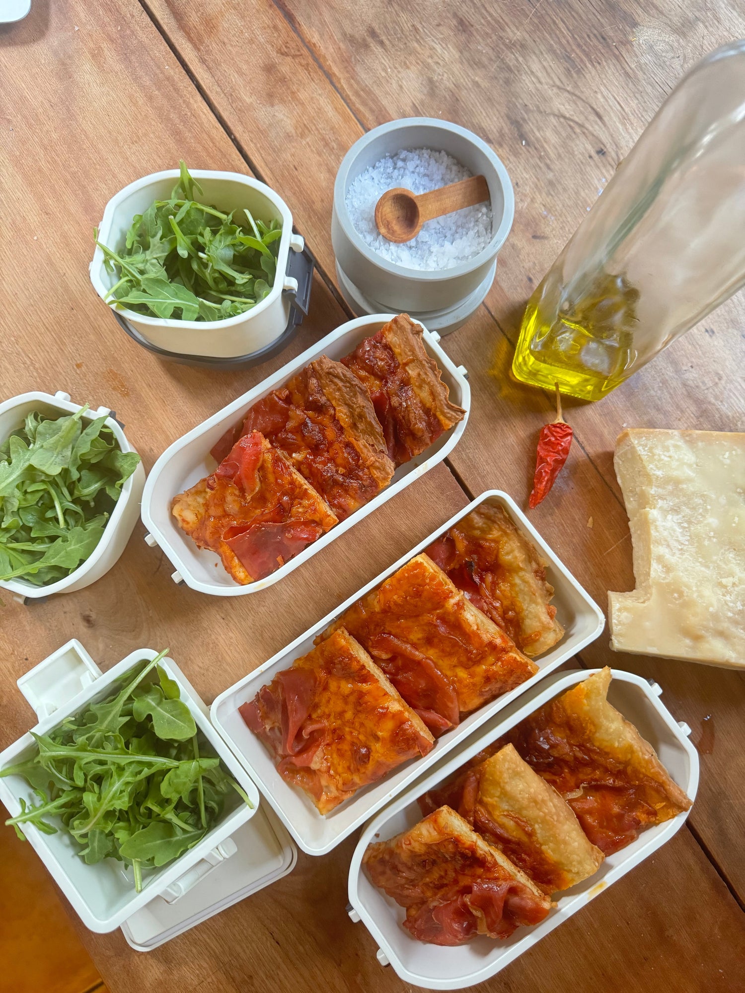 Pizza prosciutto à l'italienne pour la boîte à lunch