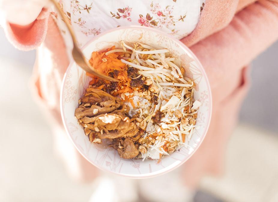 Poke bowl au poulet grillé