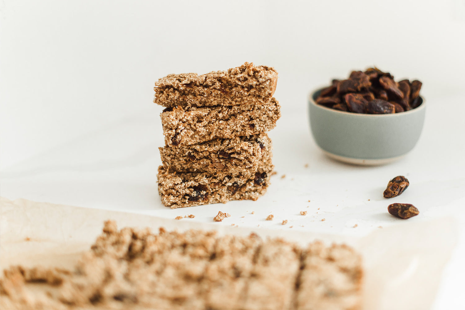 Barres tendres amandes, yogourt et dattes