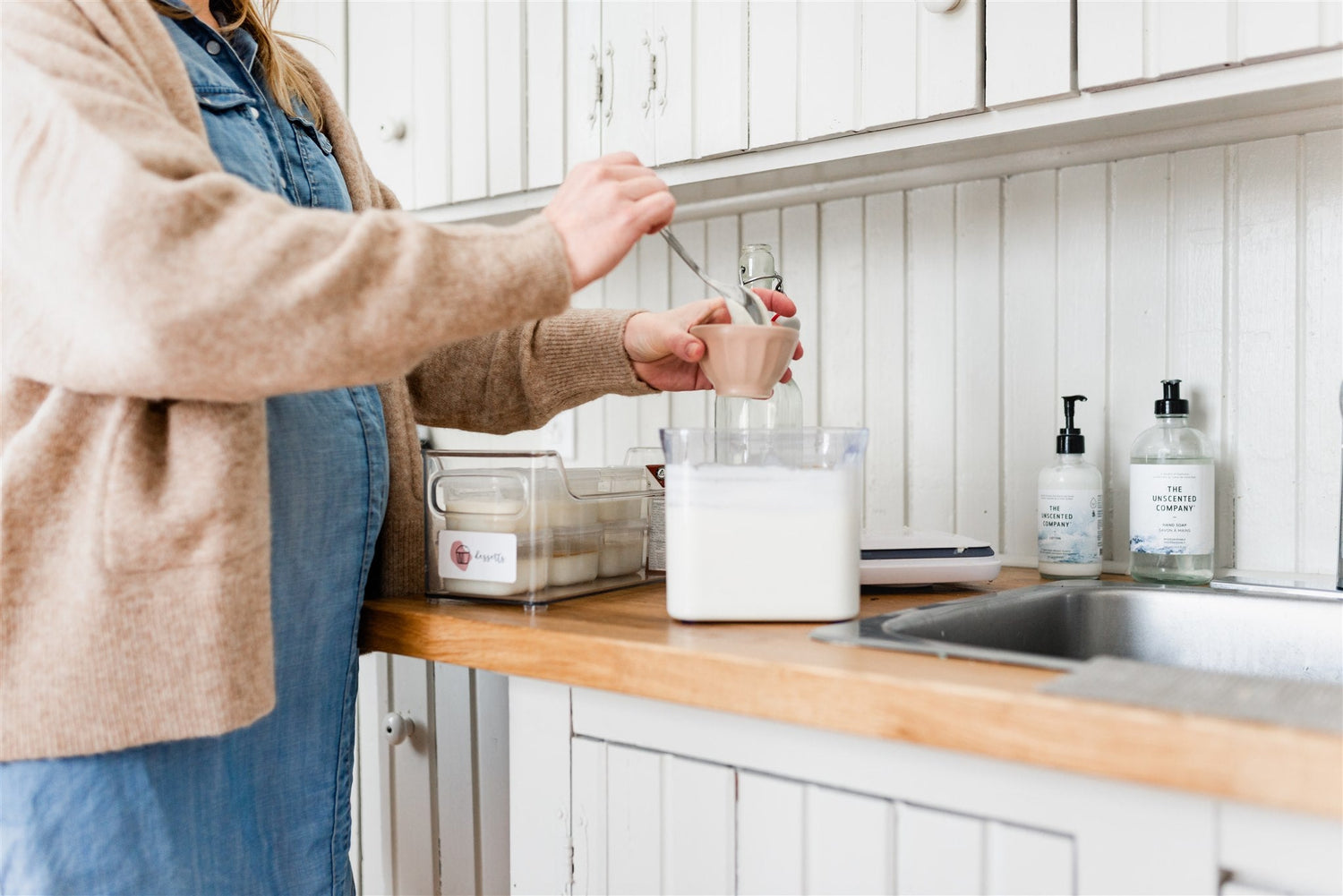 Les trouvailles de Dominique pour une cuisine et un atelier minimalistes