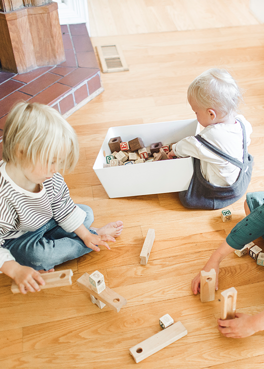 La place du jeu dans le développement de l'enfant : suggestions d'activités à tout âge