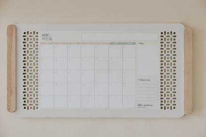 Laurel magnetic board