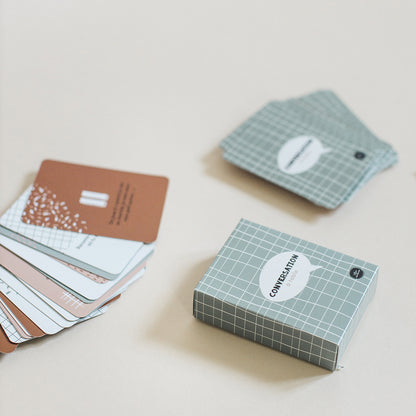 Version française des cartes de conversation à table de la trousse de survie aux repas Les Belles Combines